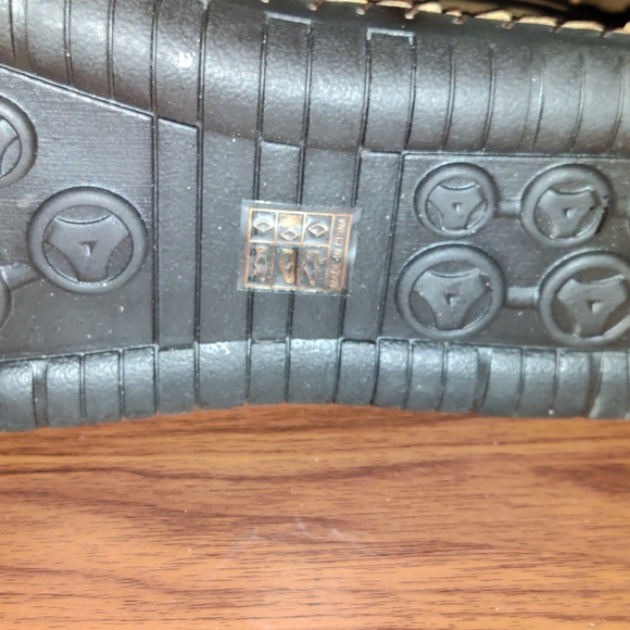 #### (NWT)Men's Lightweight Handmade Boots With Zipper - Picture 10 of 13